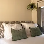 Staytion Hotel